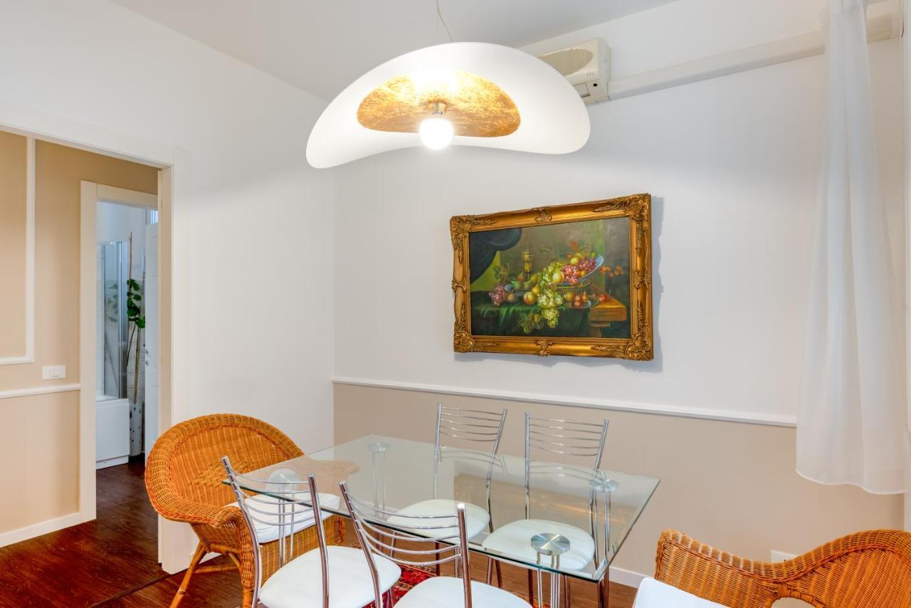 Galleria Eremitani Exclusive Elegant Apartment Padua Exteriör bild