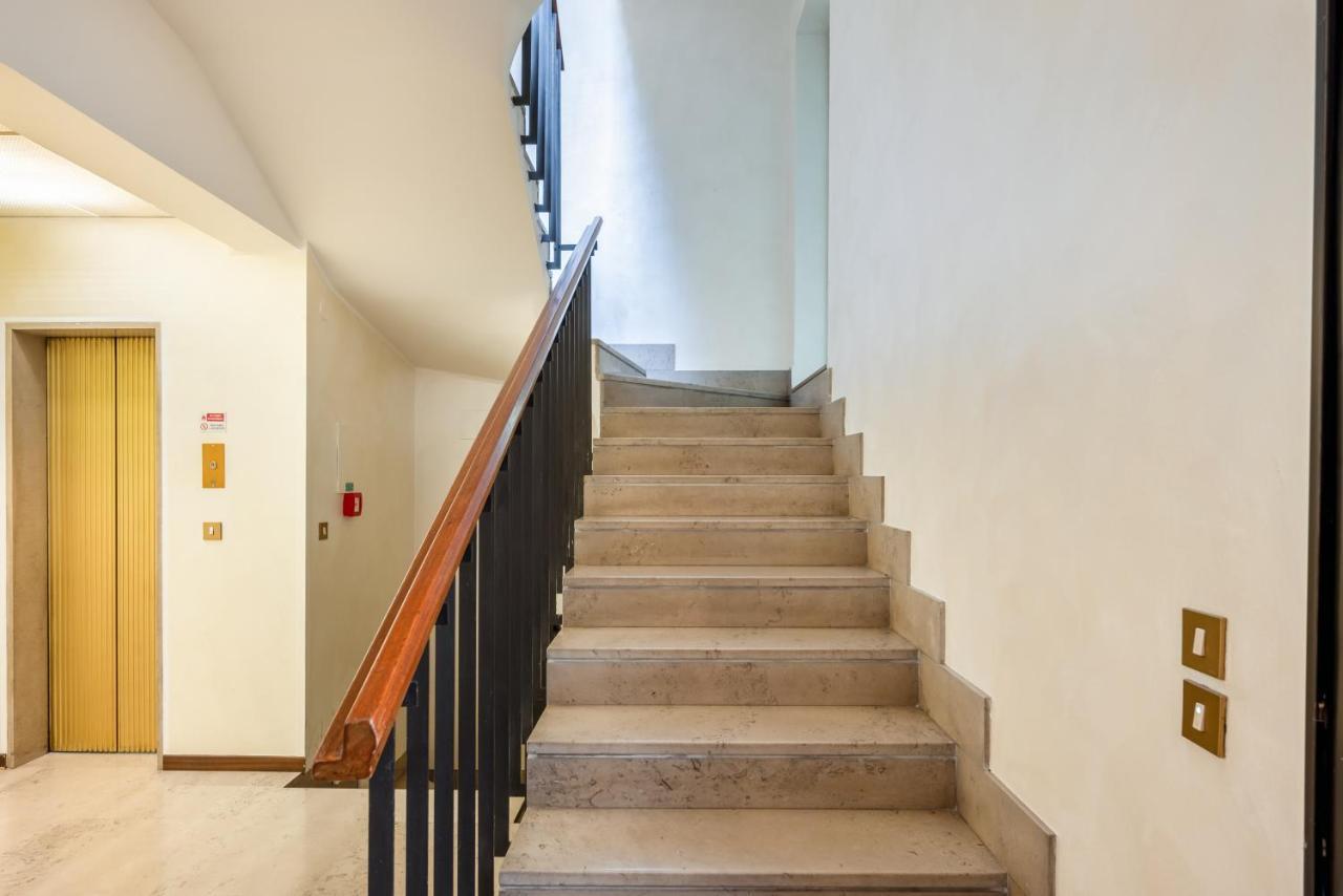 Galleria Eremitani Exclusive Elegant Apartment Padua Exteriör bild